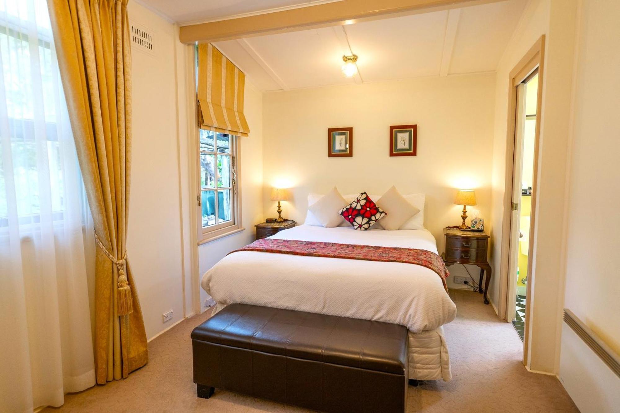 Kubba Roonga Guesthouse - Boutique Luxury Spa Retreat & Gardens - Blue Mountains แบล็คฮีธ ภายนอก รูปภาพ