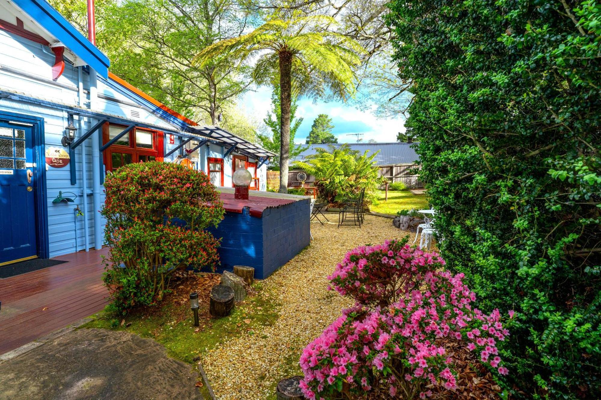 Kubba Roonga Guesthouse - Boutique Luxury Spa Retreat & Gardens - Blue Mountains แบล็คฮีธ ภายนอก รูปภาพ